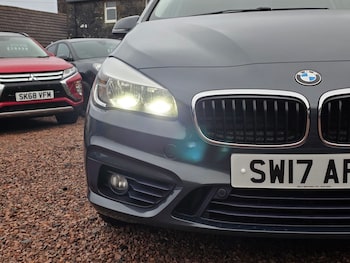 Used BMW 2 Series 2017 for sale - 77307791: Photo