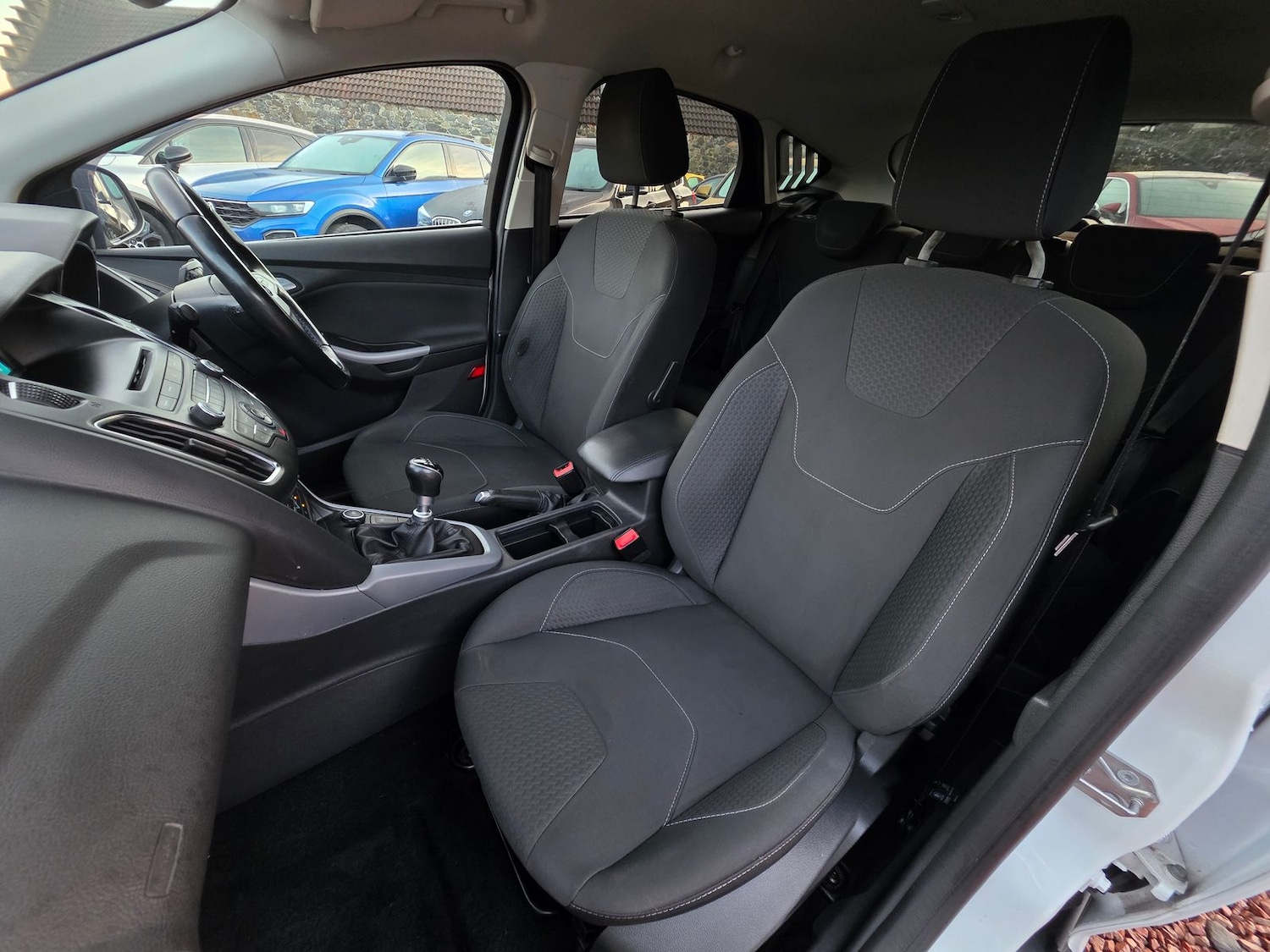 Used Ford Focus 2015 for sale - 76928187: Photo 9