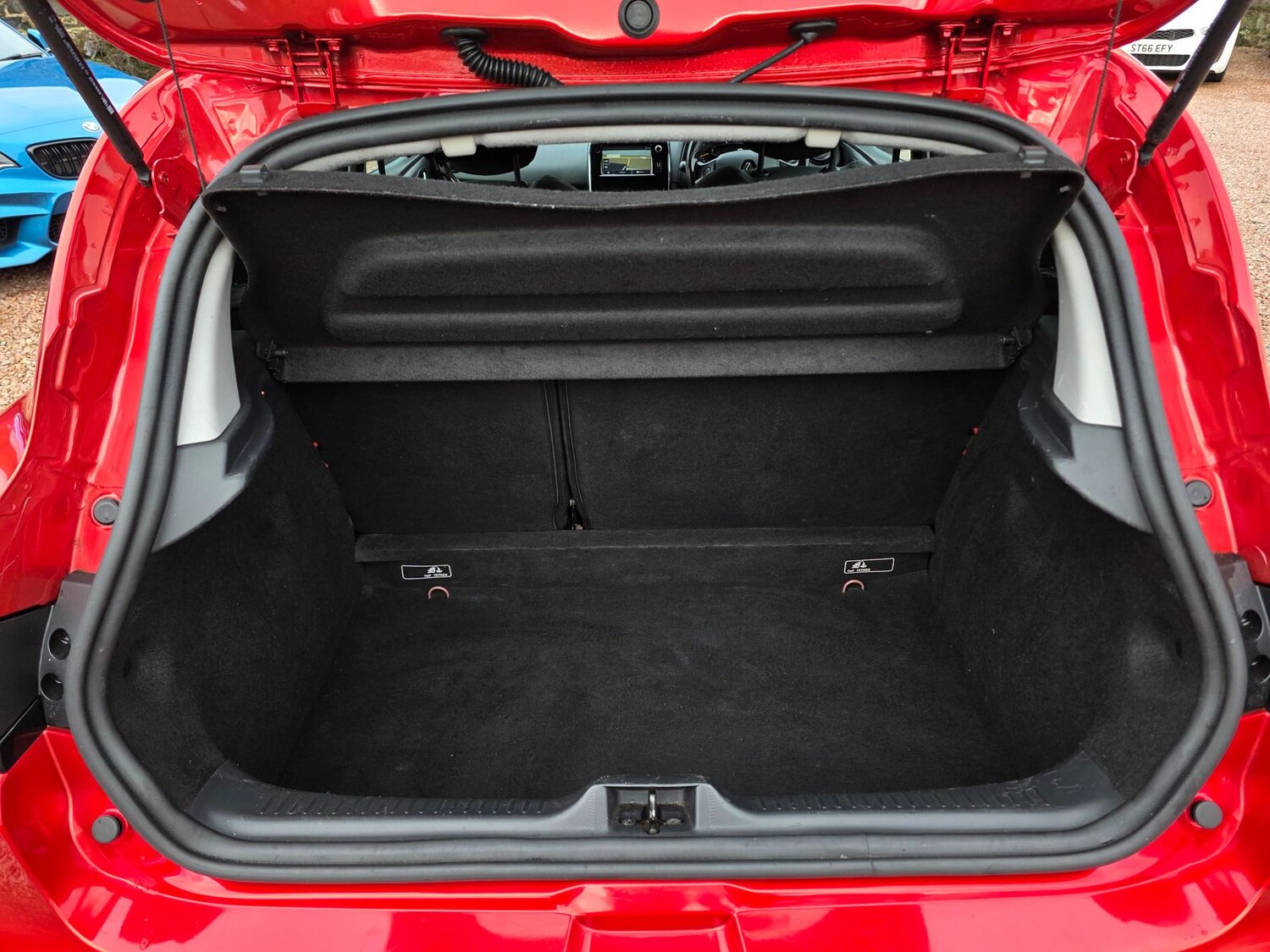 Used Renault Clio 2015 for sale - 77552532: Photo 12