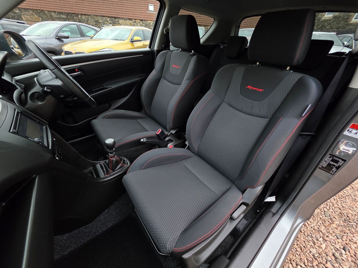 Used Suzuki Swift 2015 for sale - 78175810: Photo 10