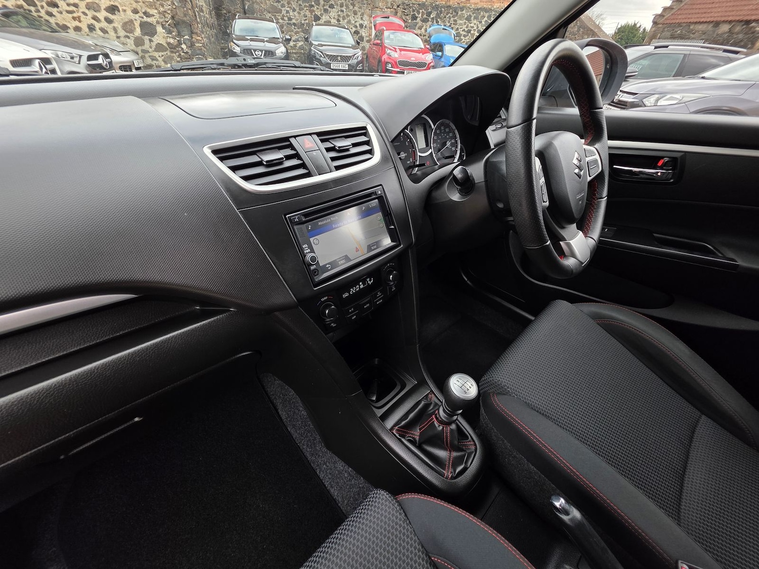 Used Suzuki Swift 2015 for sale - 78175810: Photo 11