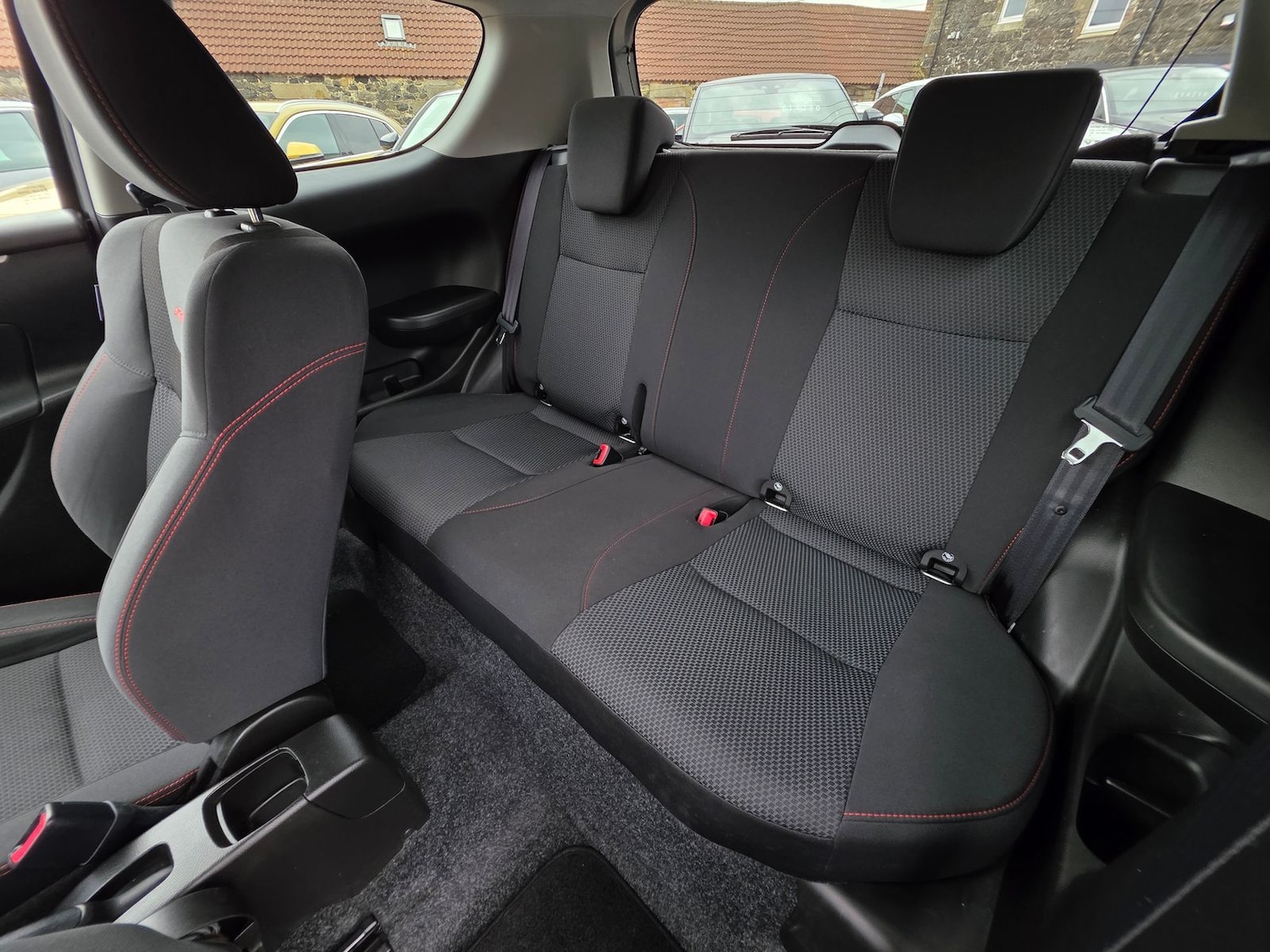 Used Suzuki Swift 2015 for sale - 78175810: Photo 12