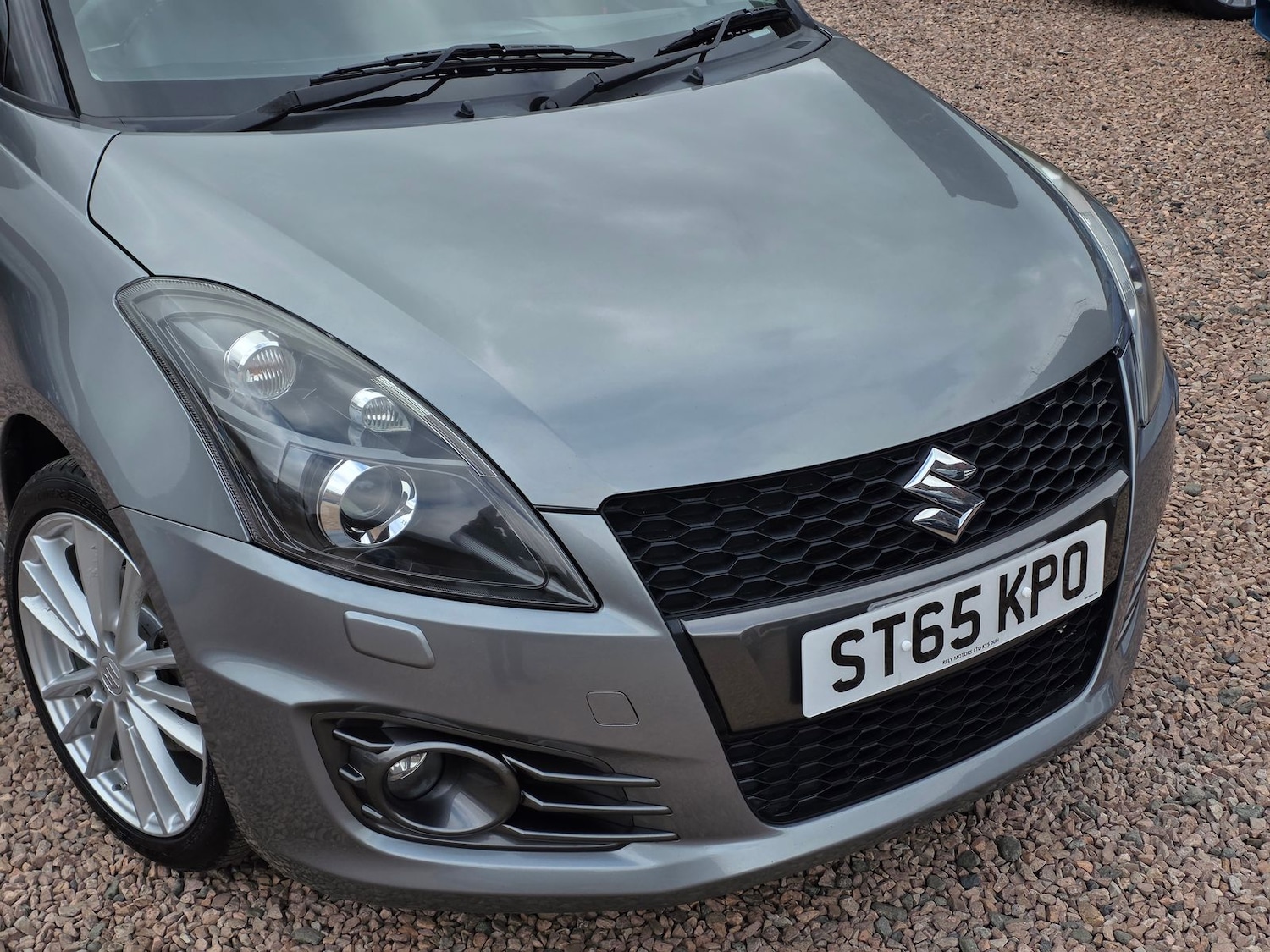 Used Suzuki Swift 2015 for sale - 78175810: Photo 2