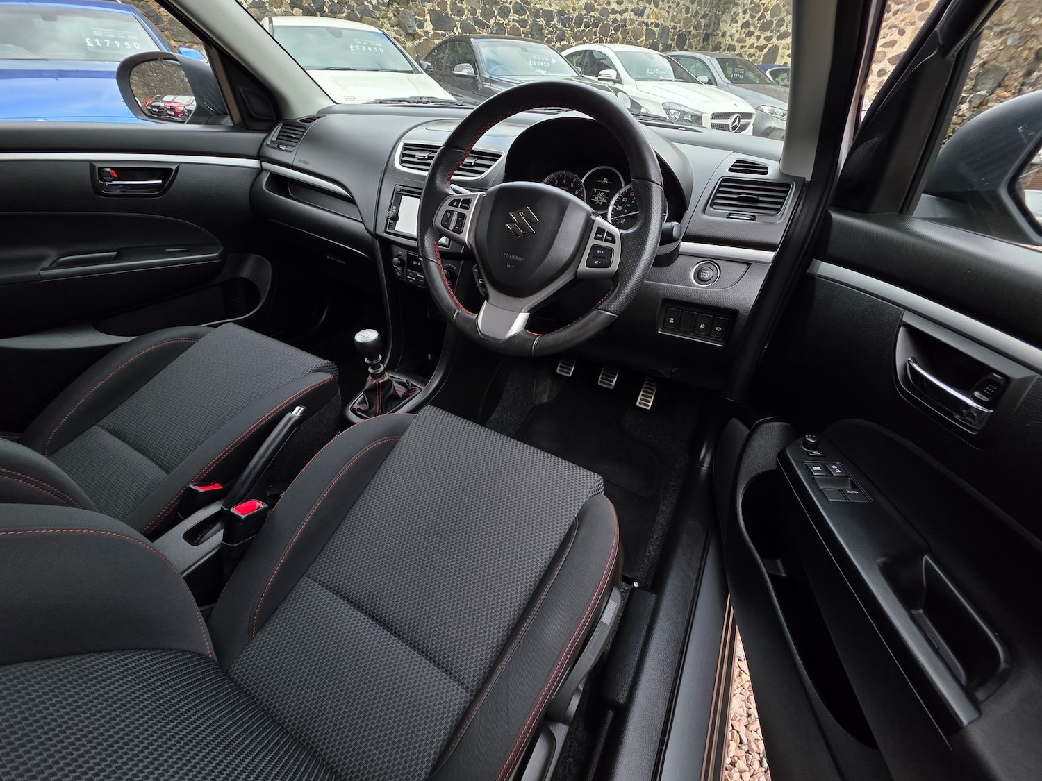 Used Suzuki Swift 2015 for sale - 78175810: Photo 7