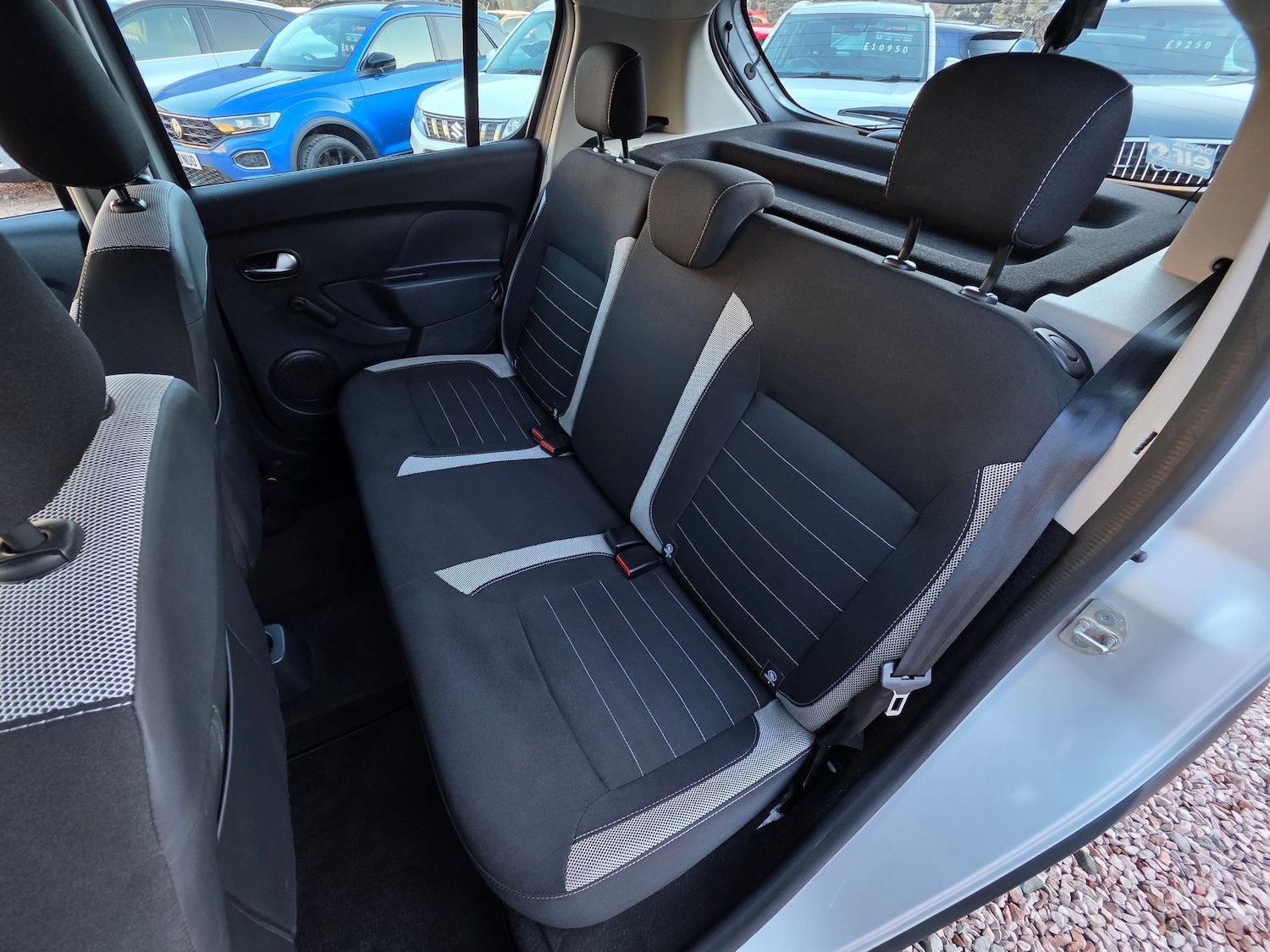 Used Dacia Sandero Stepway 2018 for sale - 76389990: Photo 12