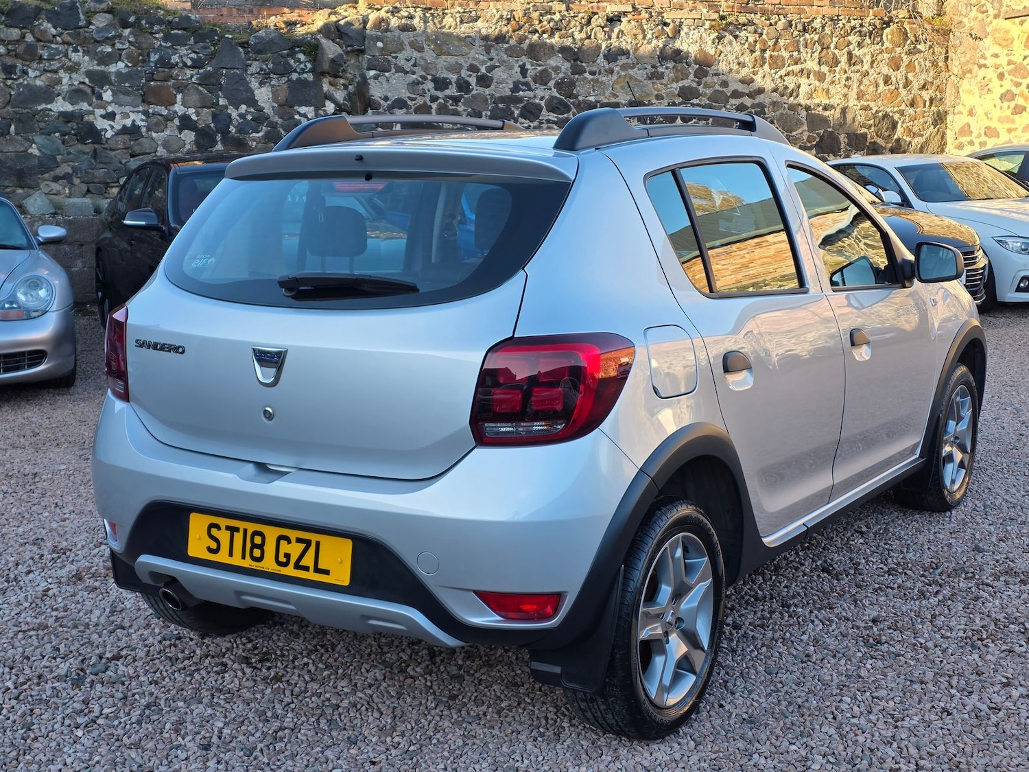 Used Dacia Sandero Stepway 2018 for sale - 76389990: Photo 19