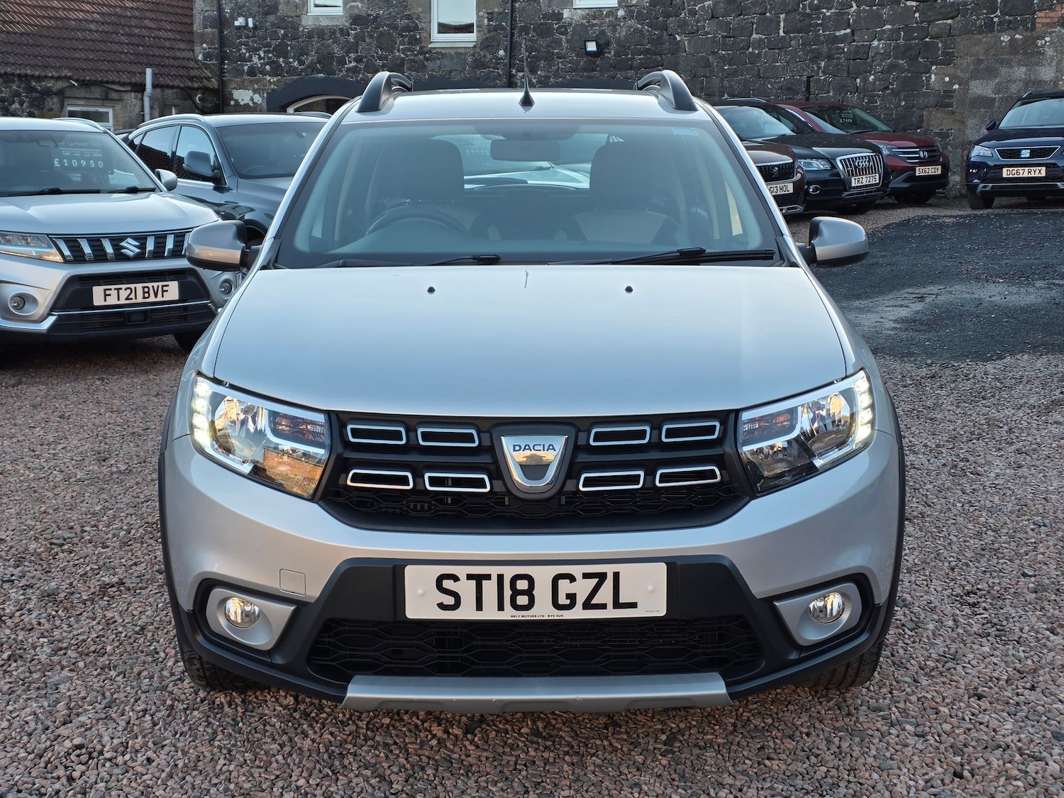 Used Dacia Sandero Stepway 2018 for sale - 76389990: Photo 3