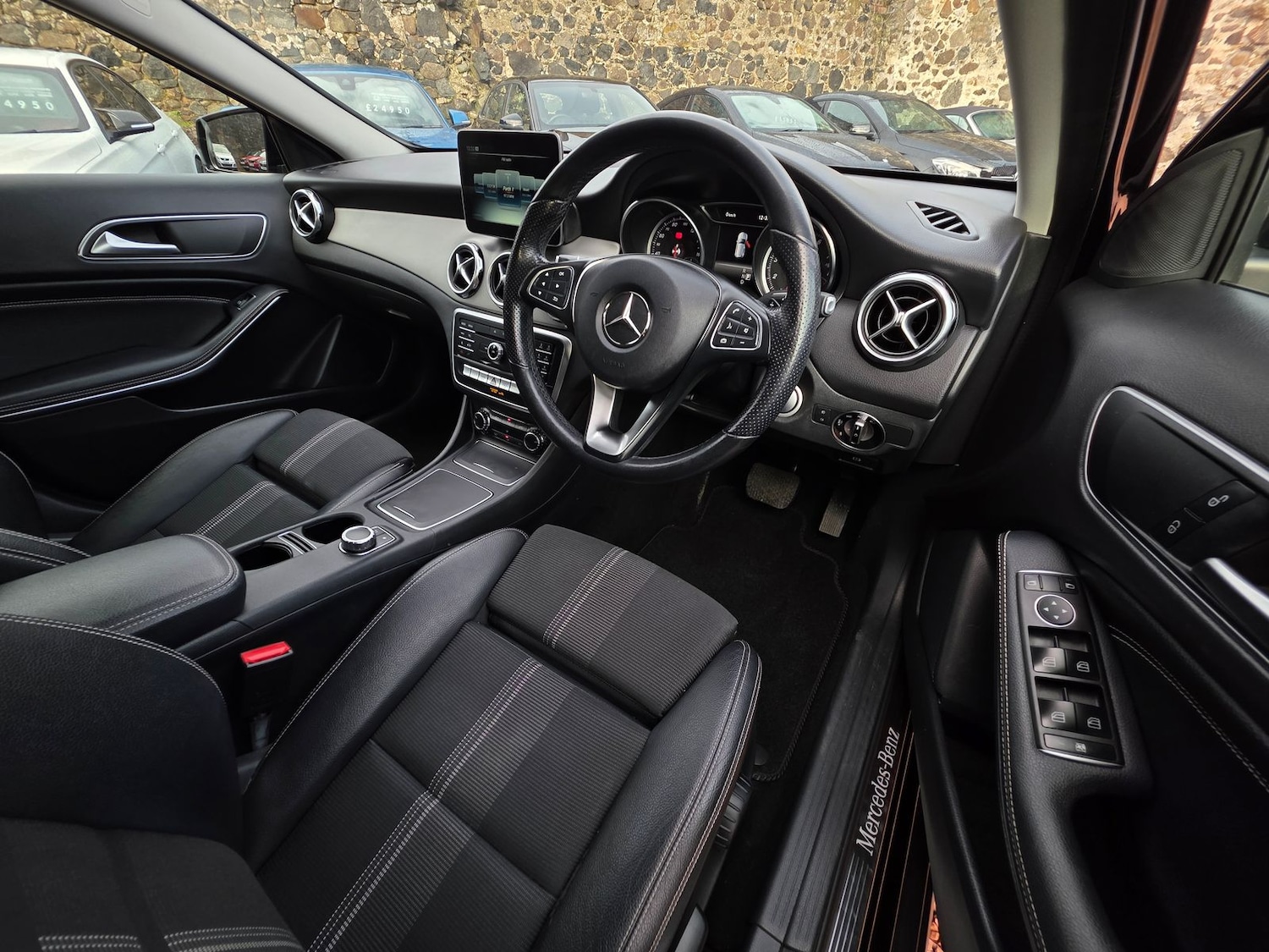 Used Mercedes-Benz GLA 2019 for sale - 77389136: Photo 8