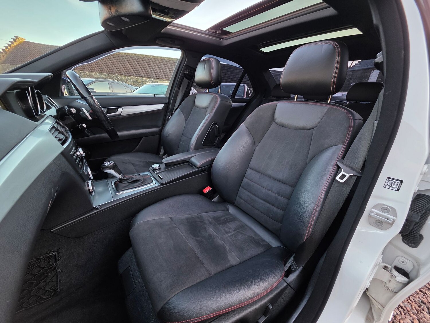 Used Mercedes-Benz C Class 2013 for sale - 77365628: Photo 10