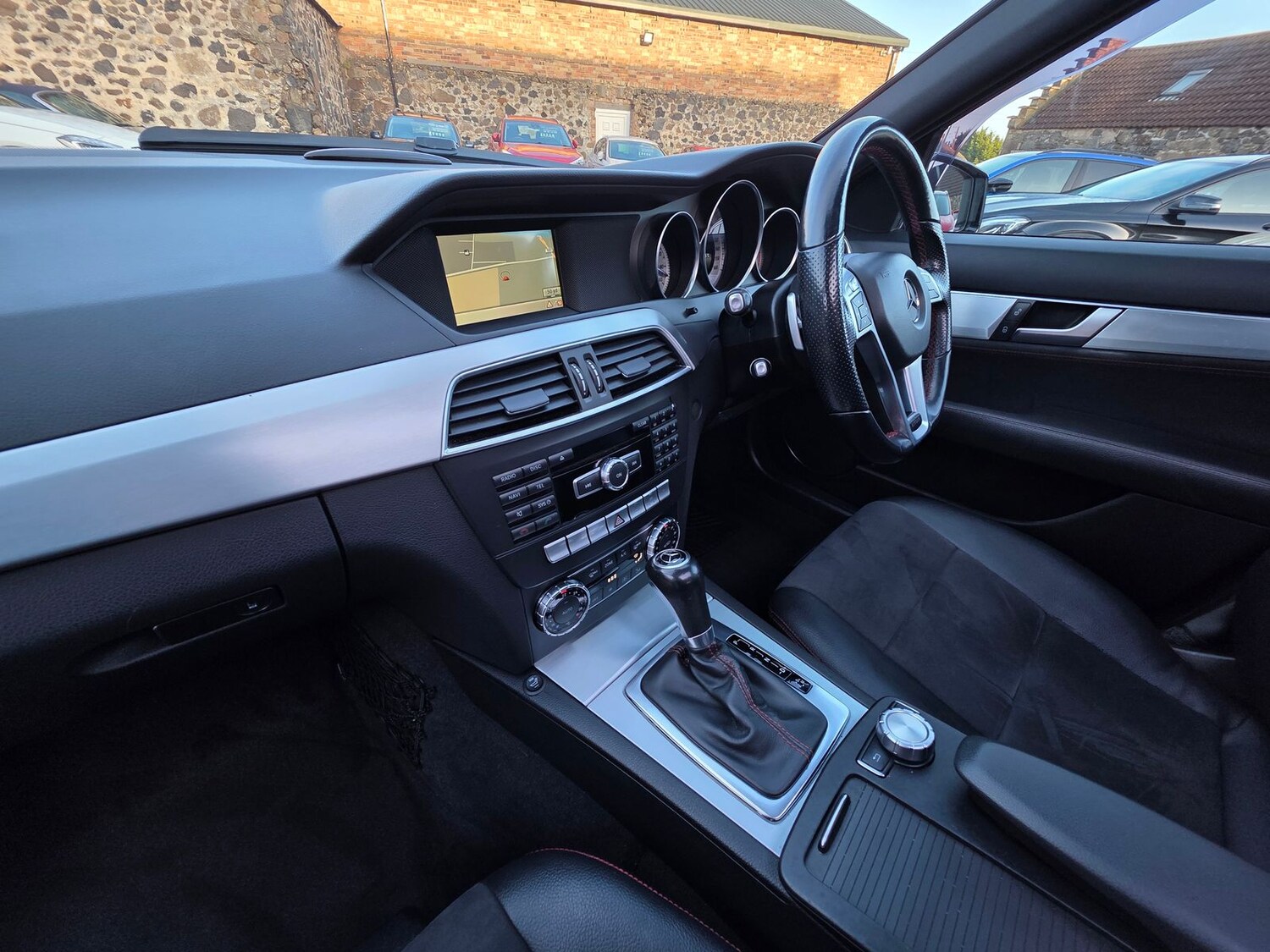Used Mercedes-Benz C Class 2013 for sale - 77365628: Photo 11