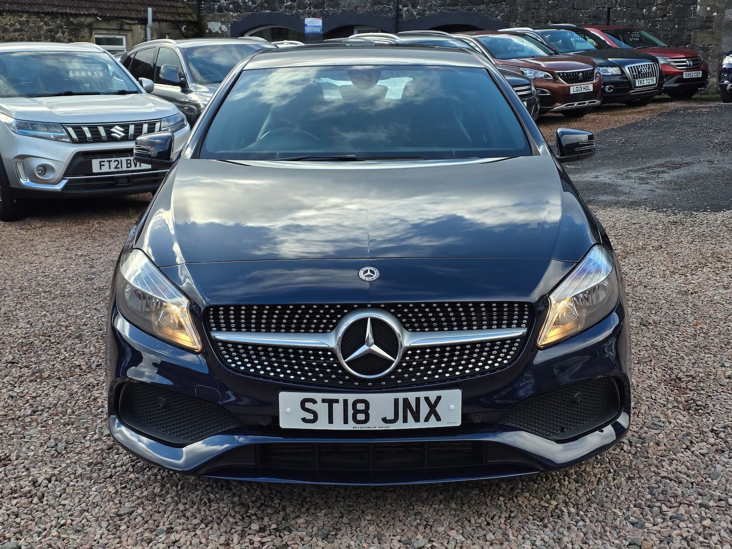 Used Mercedes-Benz A-Class 2018 for sale - 76400587: Photo 2