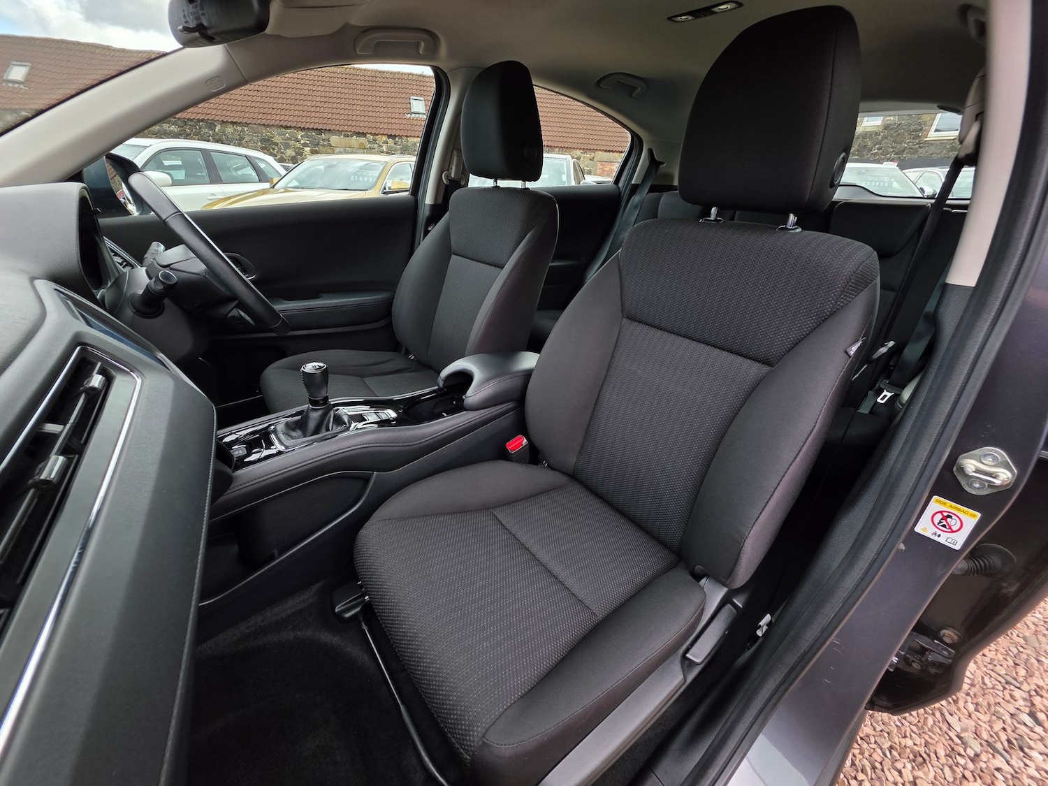 Used Honda HR-V 2015 for sale - 78088735: Photo 10