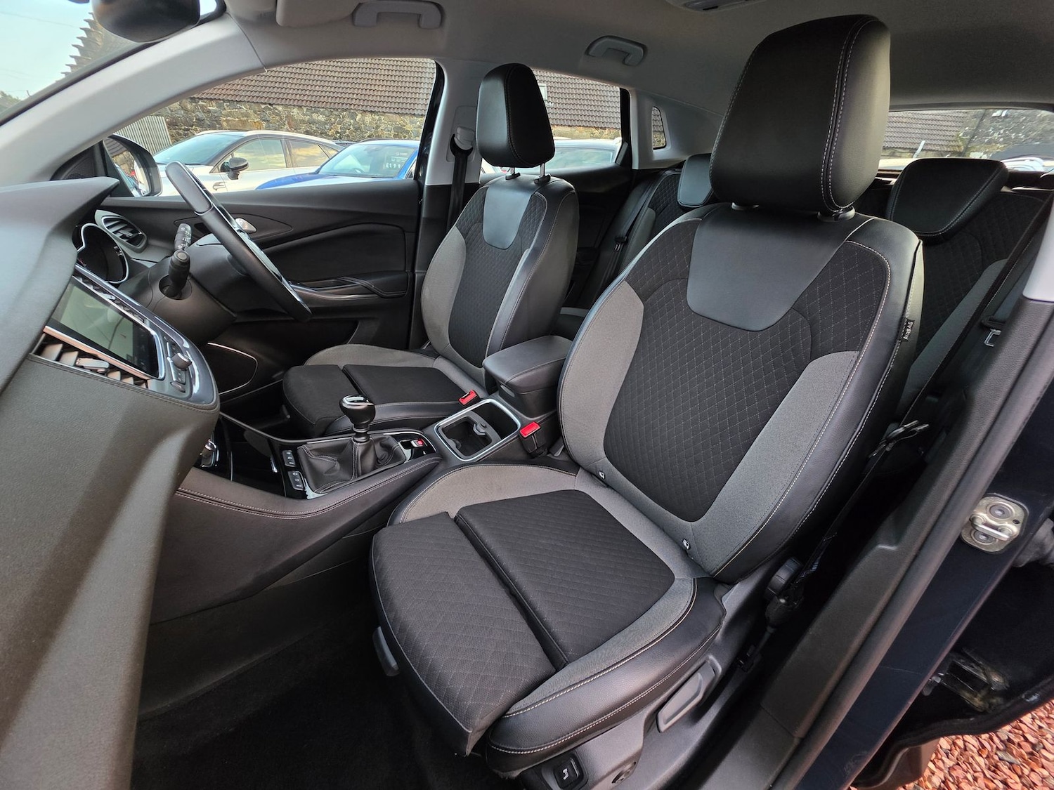 Used Vauxhall Grandland X 2019 for sale - 76901632: Photo 10