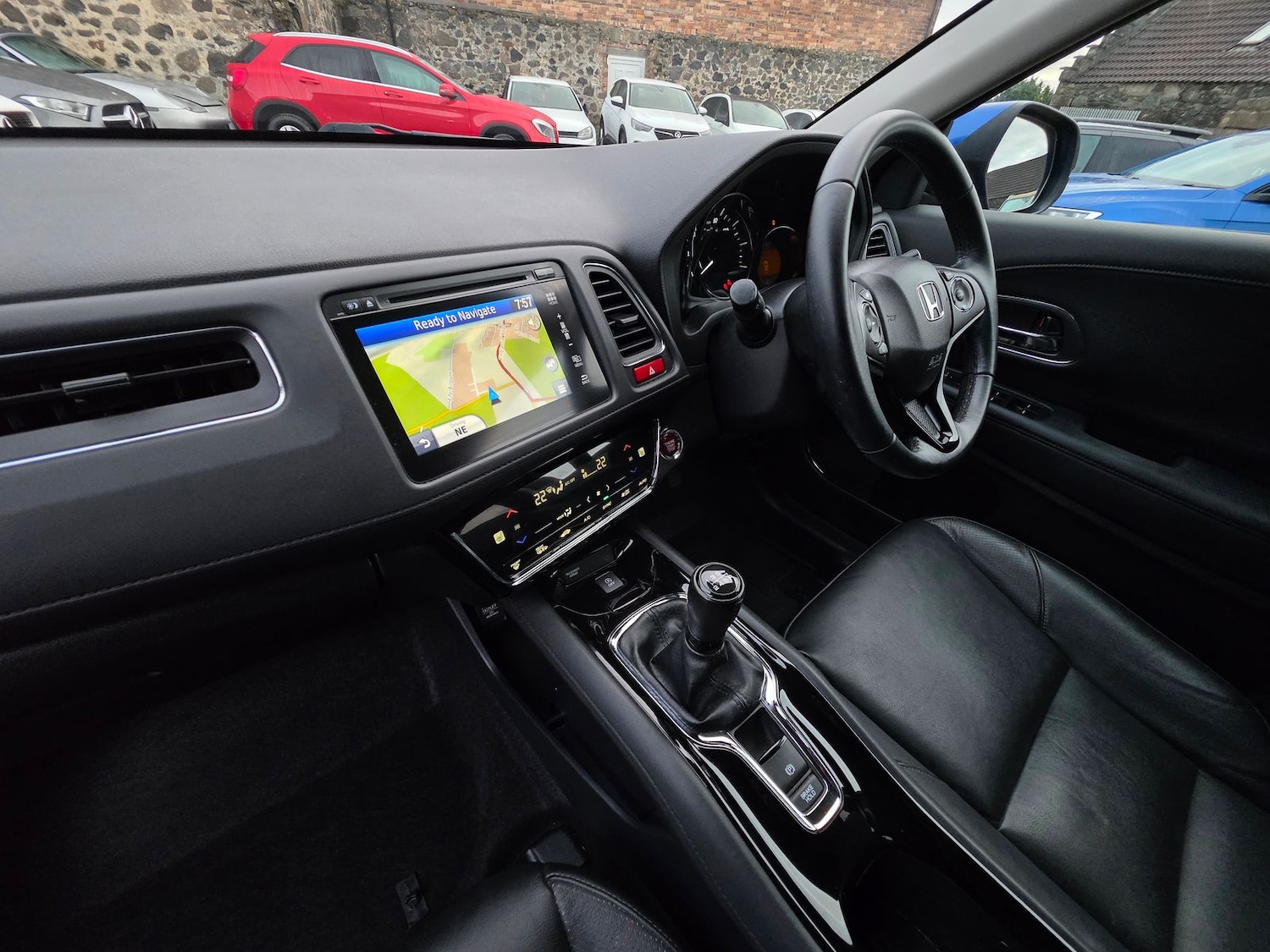 Used Honda HR-V 2017 for sale - 77786330: Photo 11