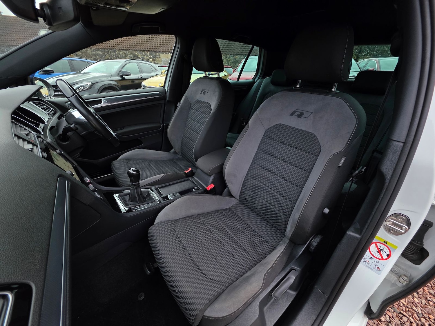 Used Volkswagen Golf 2018 for sale - 77333290: Photo 10