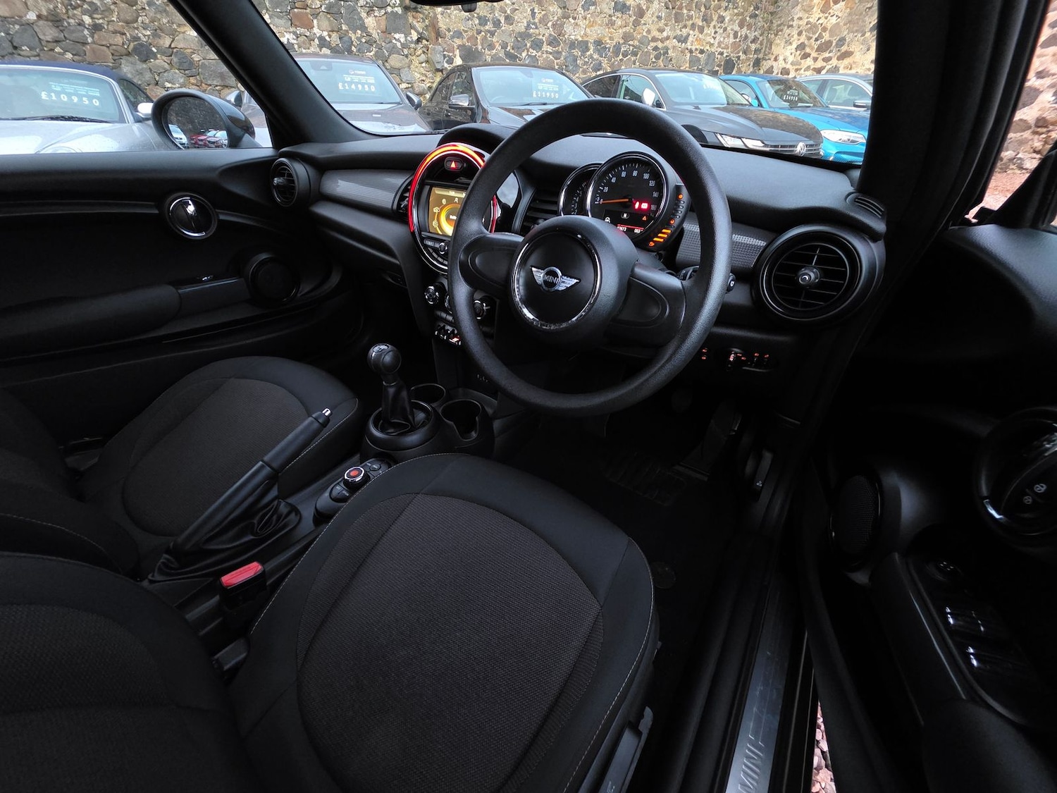 Used MINI Convertible 2017 for sale - 76915212: Photo 15