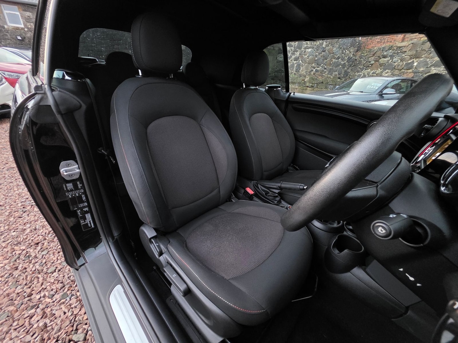 Used MINI Convertible 2017 for sale - 76915212: Photo 16