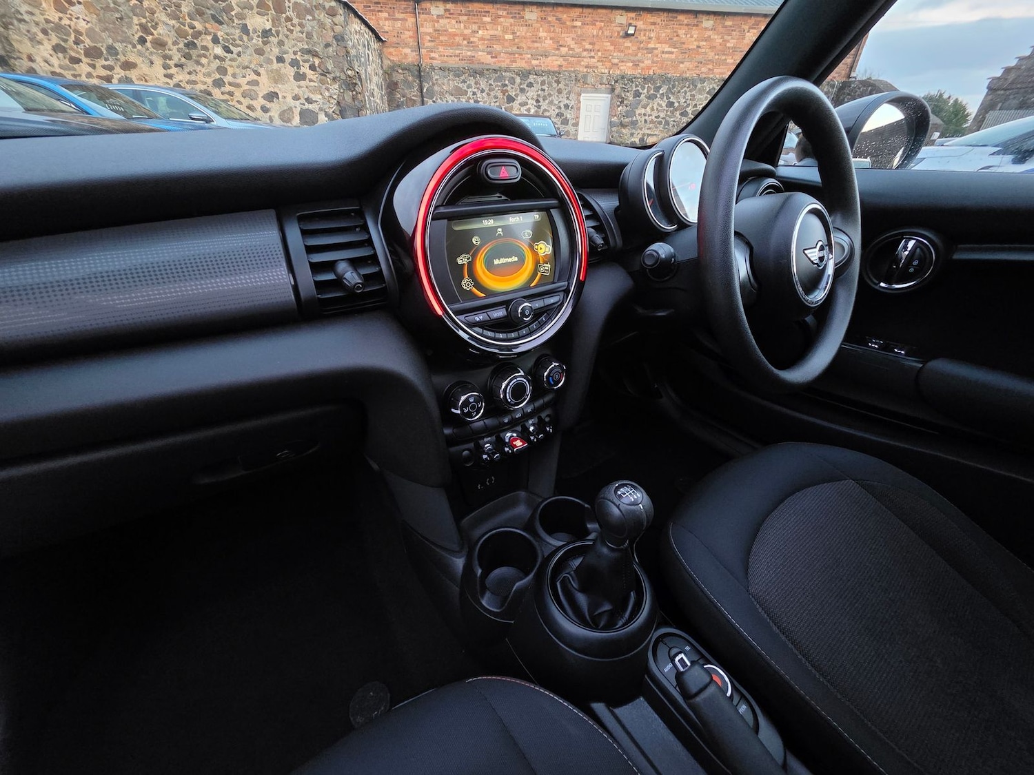 Used MINI Convertible 2017 for sale - 76915212: Photo 19