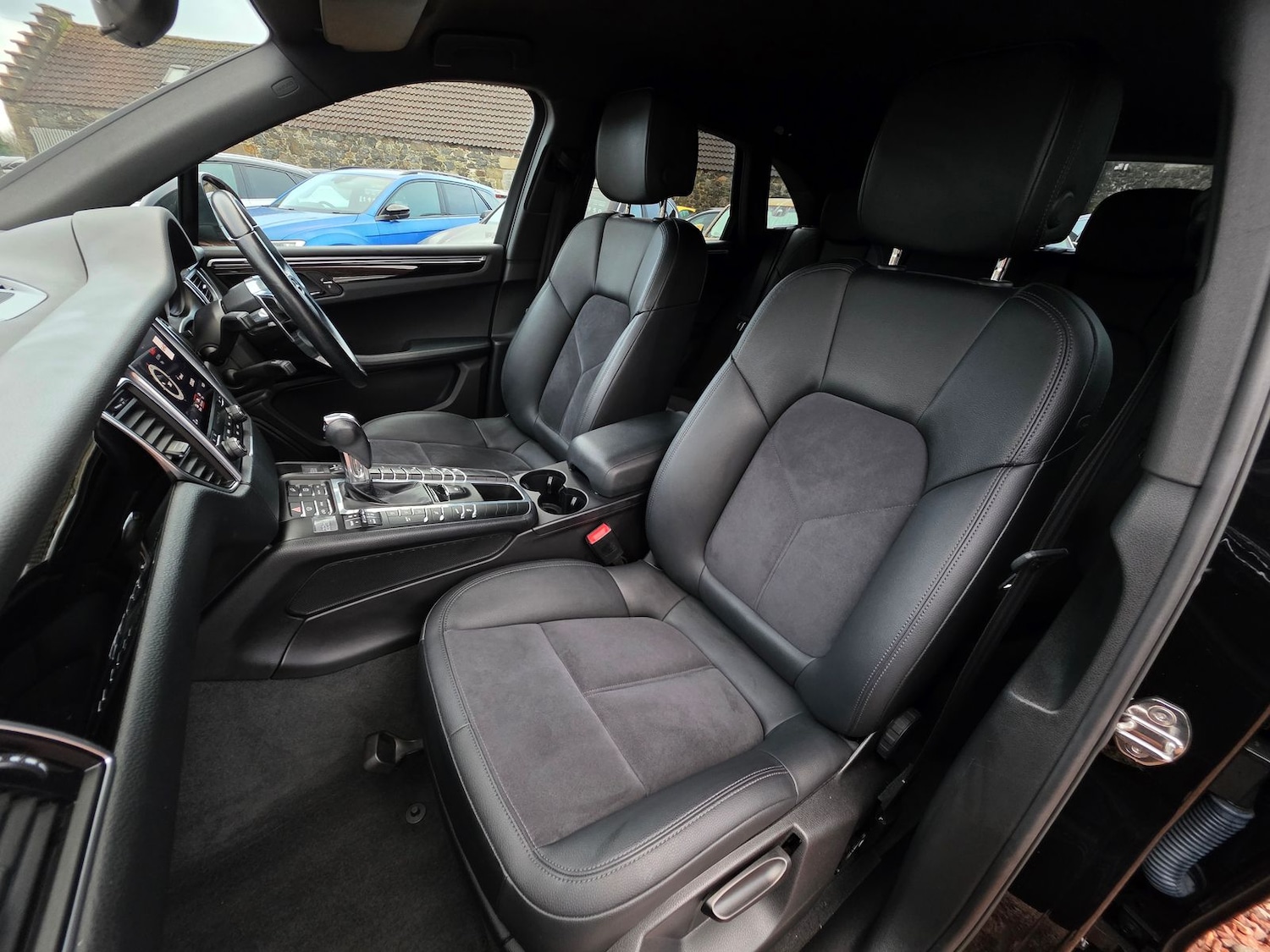 Used Porsche Macan 2017 for sale - 76966933: Photo 10