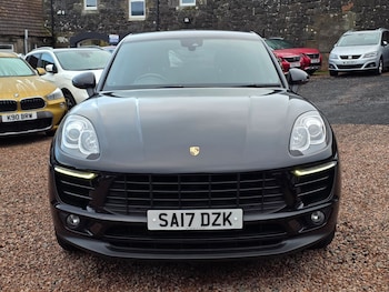 Used Porsche Macan 2017 for sale - 76966933: Photo