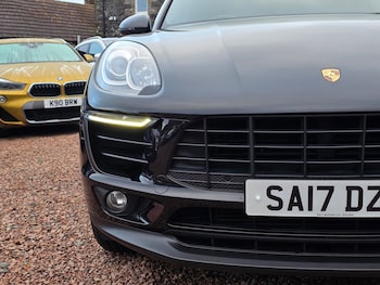 Used Porsche Macan 2017 for sale - 76966933: Photo