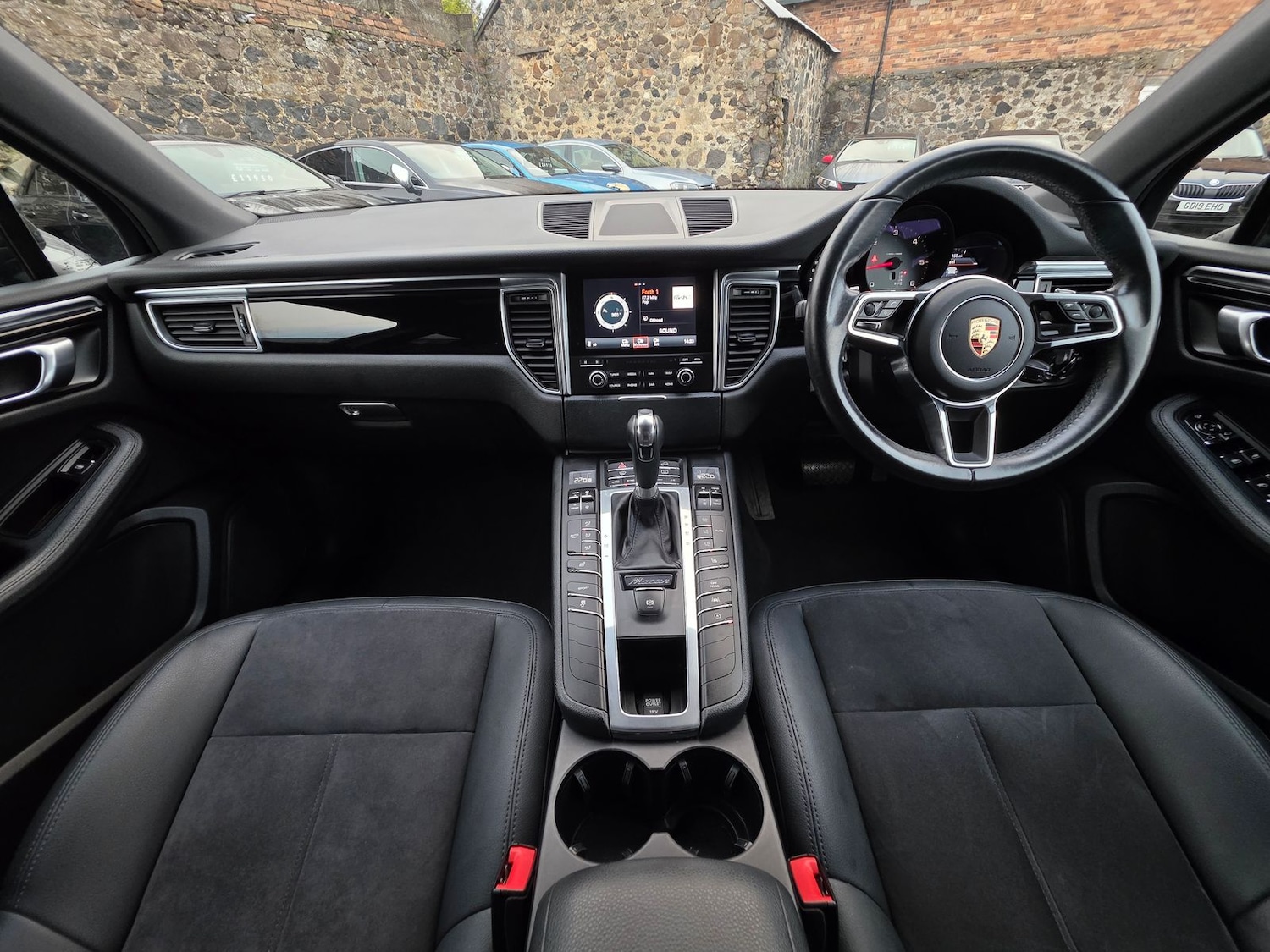 Used Porsche Macan 2017 for sale - 76966933: Photo 7