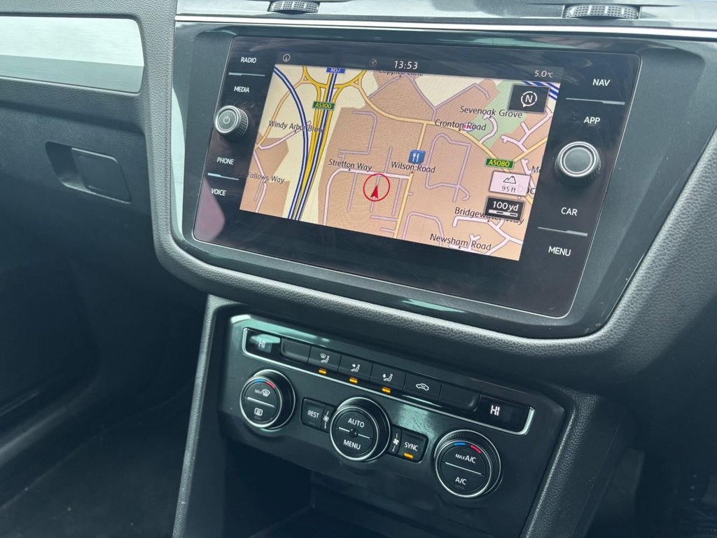 Used Volkswagen Tiguan 2017 for sale - 77480185: Photo 16