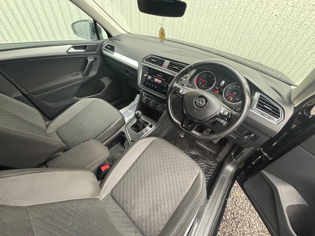 Used Volkswagen Tiguan 2017 for sale - 77480185: Photo 9