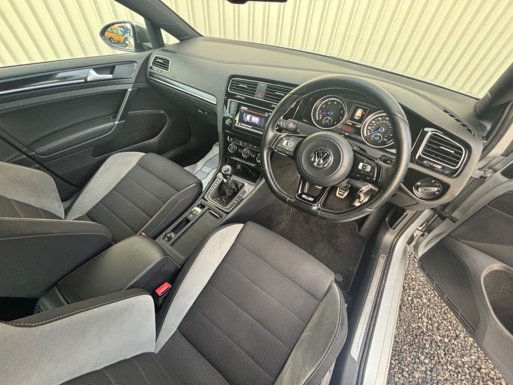 Used Volkswagen Golf 2015 for sale - 77172399: Photo 10