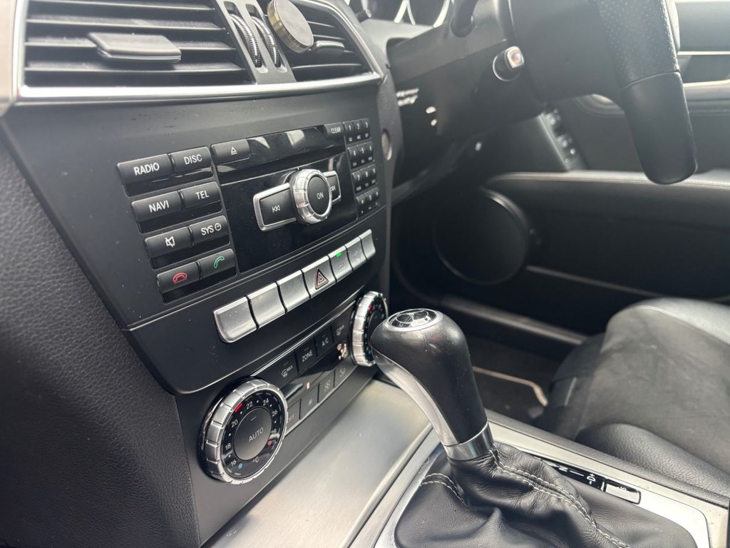 Used Mercedes-Benz C Class 2014 for sale - 77499393: Photo 12