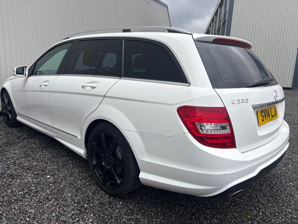 Used Mercedes-Benz C Class 2014 for sale - 77499393: Photo 6
