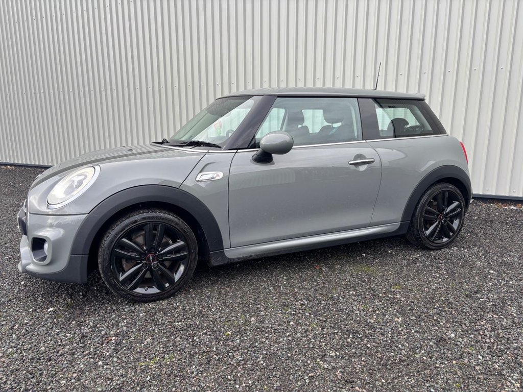 Used MINI Hatch 2017 for sale - 76914434: Photo 4