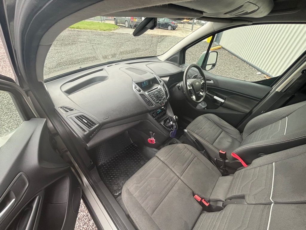 Used Ford Transit Connect 2017 for sale - 76914439: Photo 11