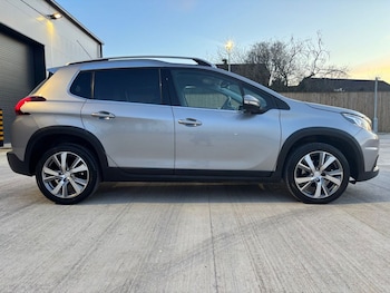 Used Peugeot 2008 2018 for sale - 77941723: Photo