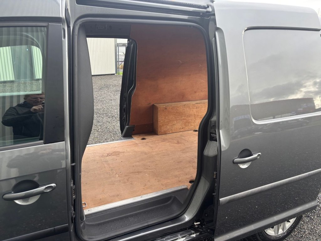 Used Volkswagen Caddy Maxi 2020 for sale - 76914441: Photo 9