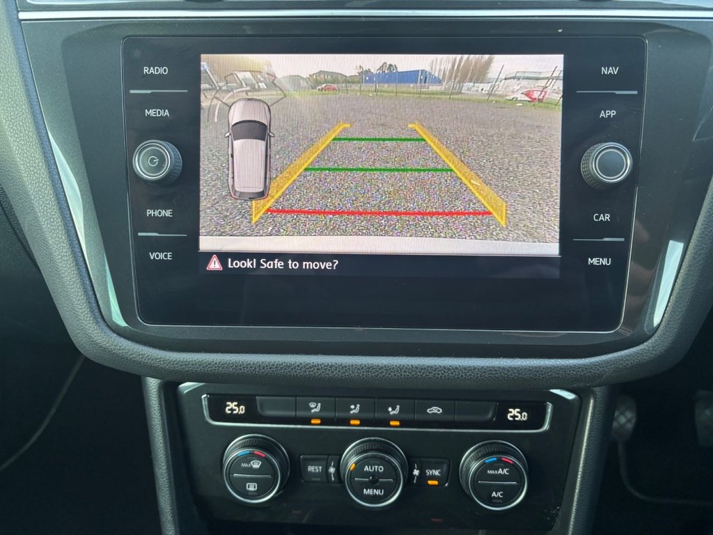 Used Volkswagen Tiguan 2019 for sale - 77734762: Photo 11