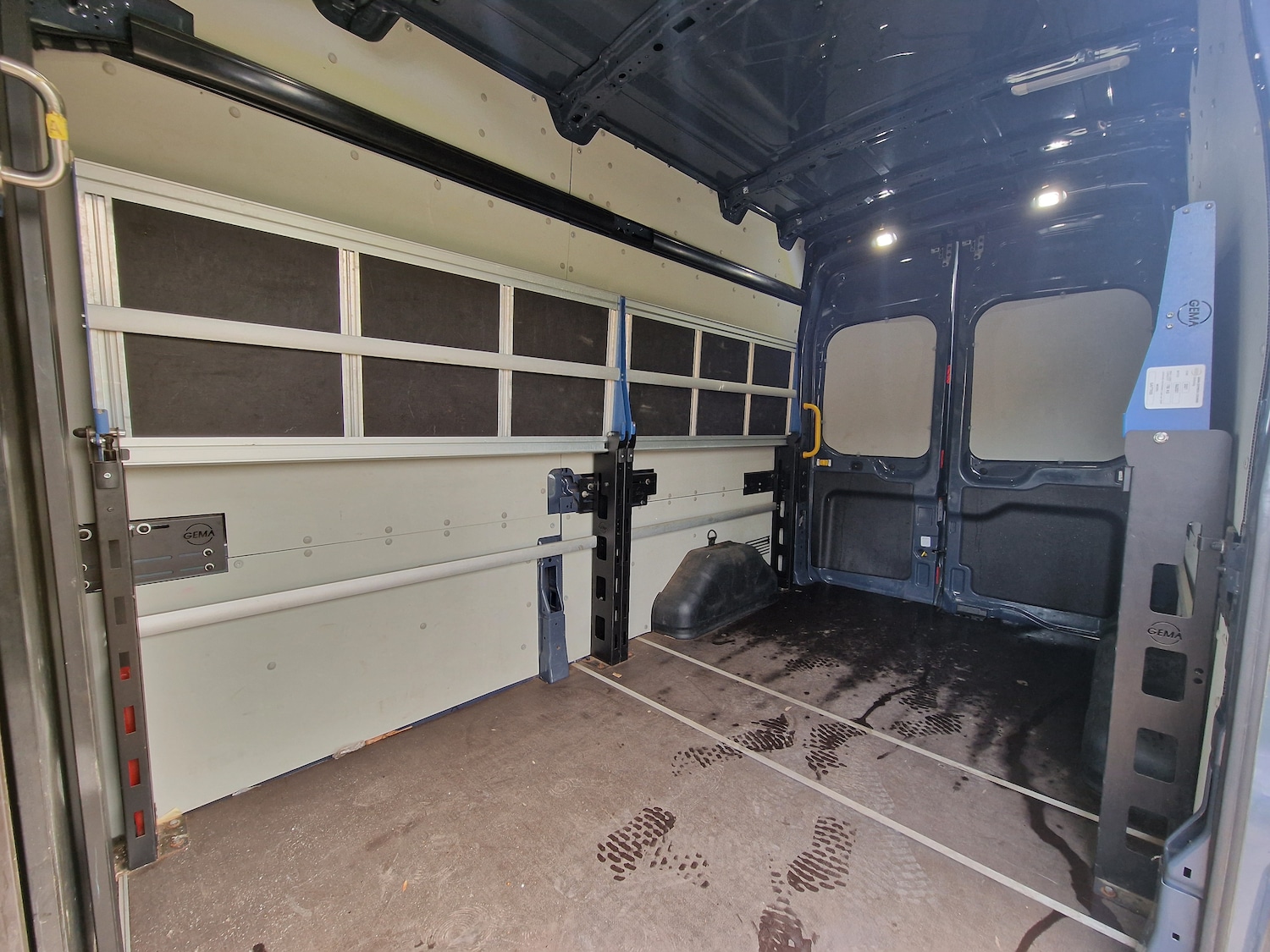 Used Ford Transit 2021 for sale - 77968836: Photo 16