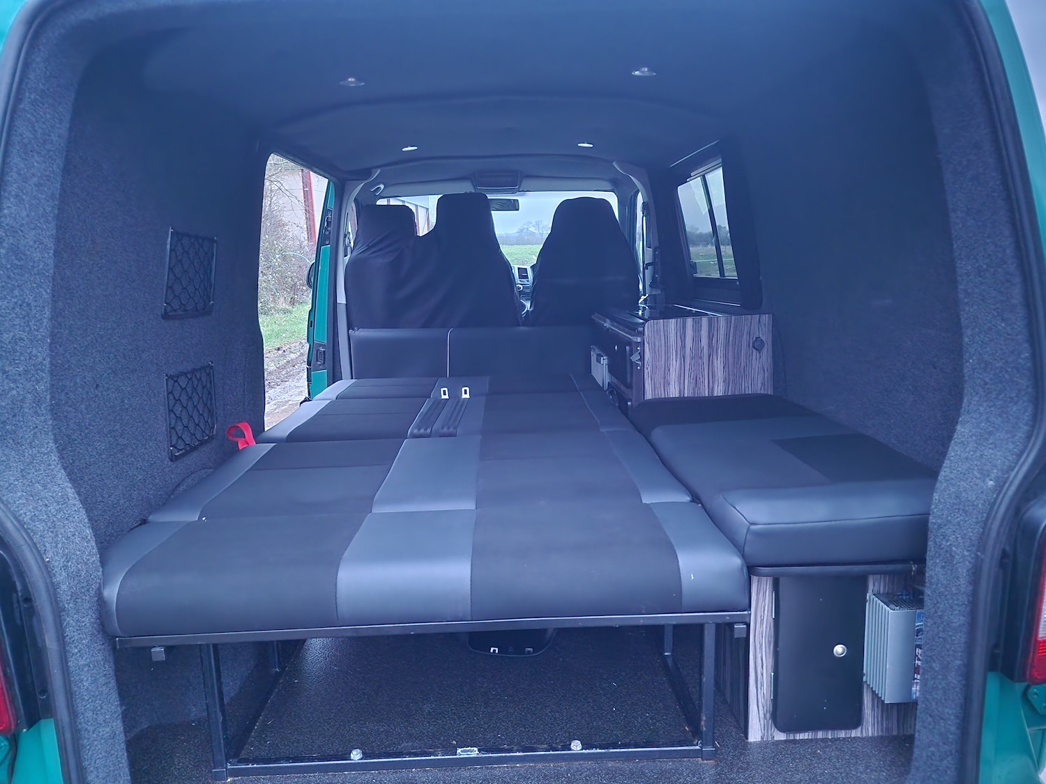 Used Volkswagen Transporter 2010 for sale - 77380581: Photo 11