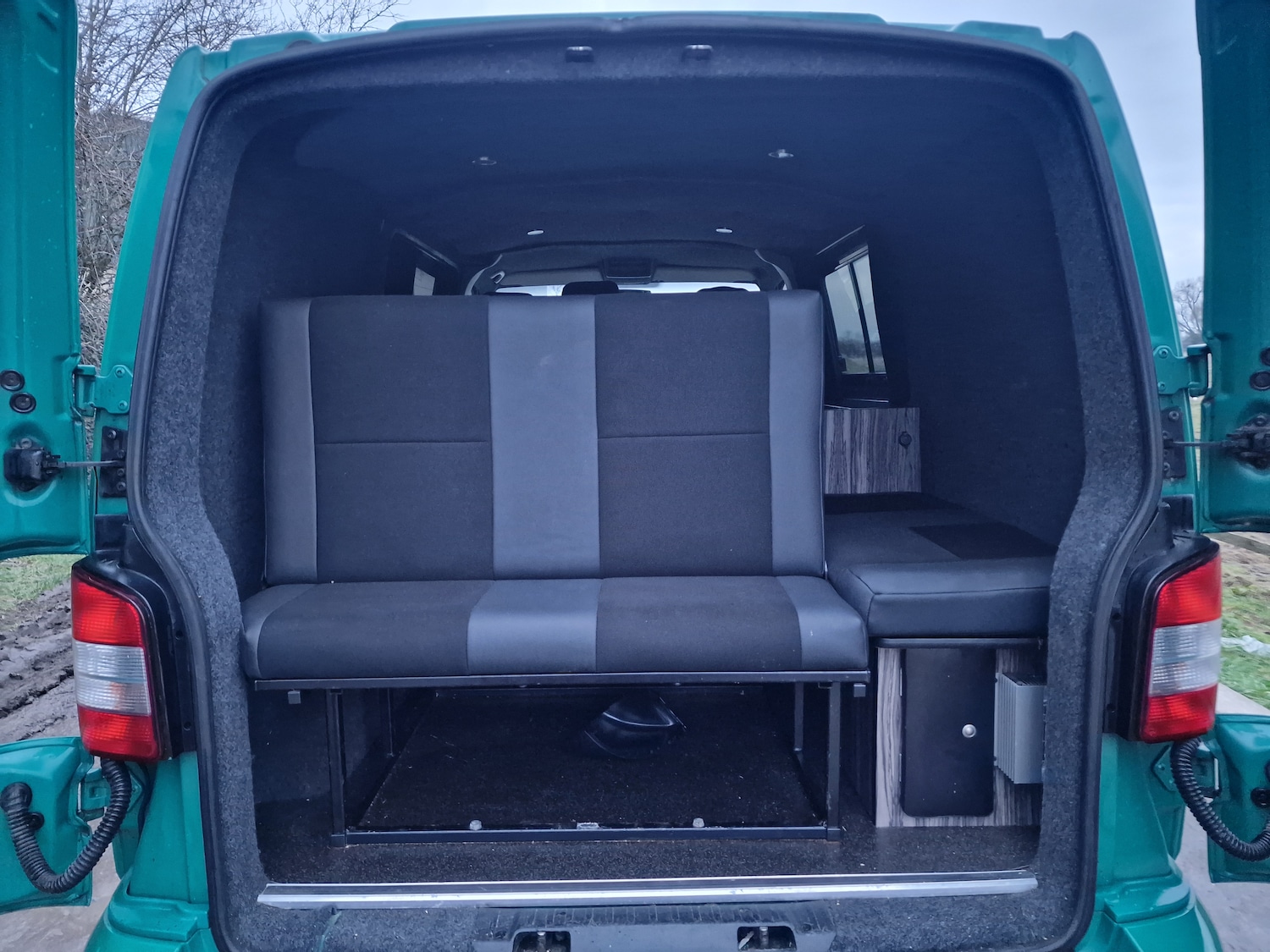 Used Volkswagen Transporter 2010 for sale - 77380581: Photo 12