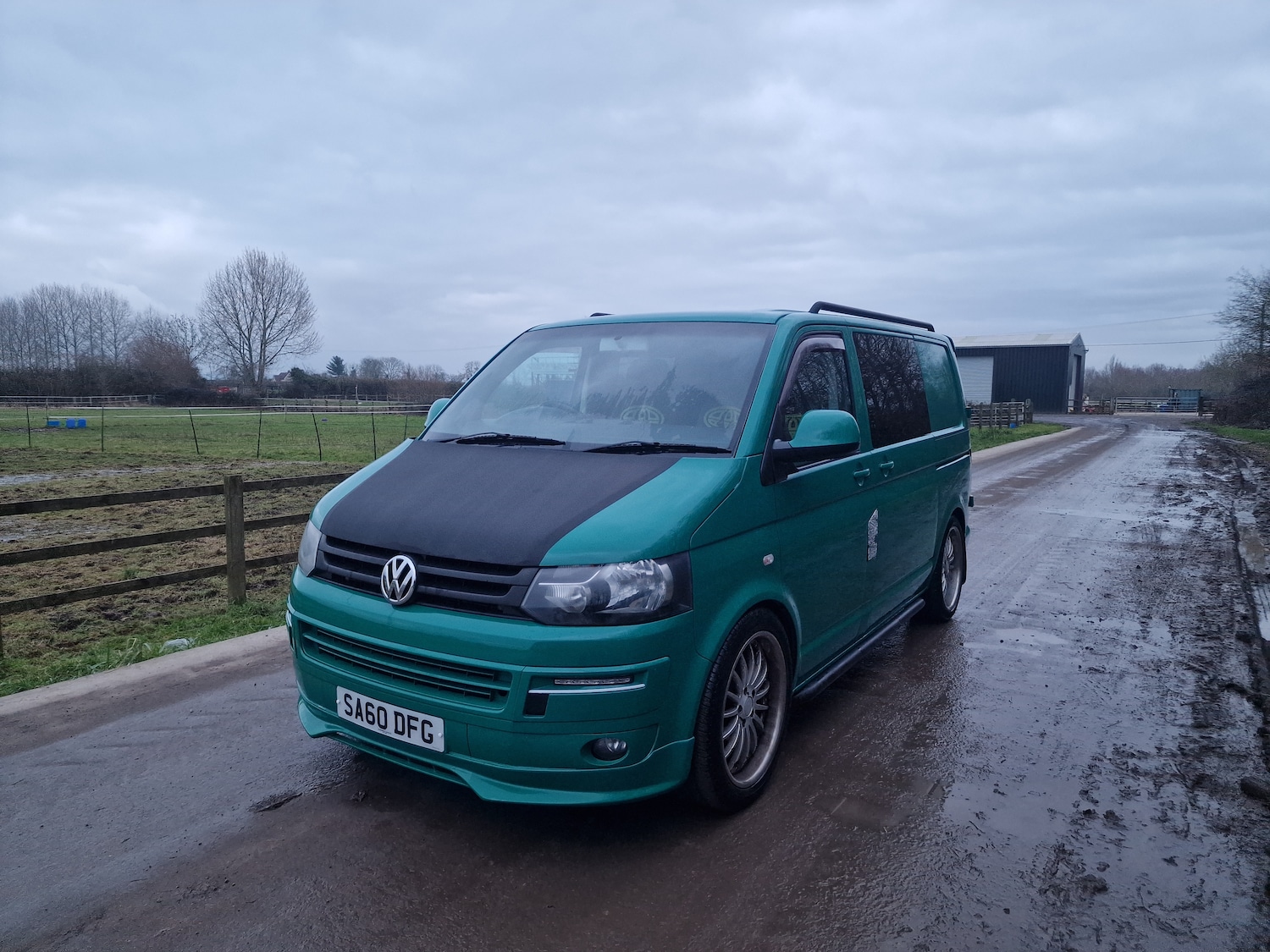 Used Volkswagen Transporter 2010 for sale - 77380581: Photo 2