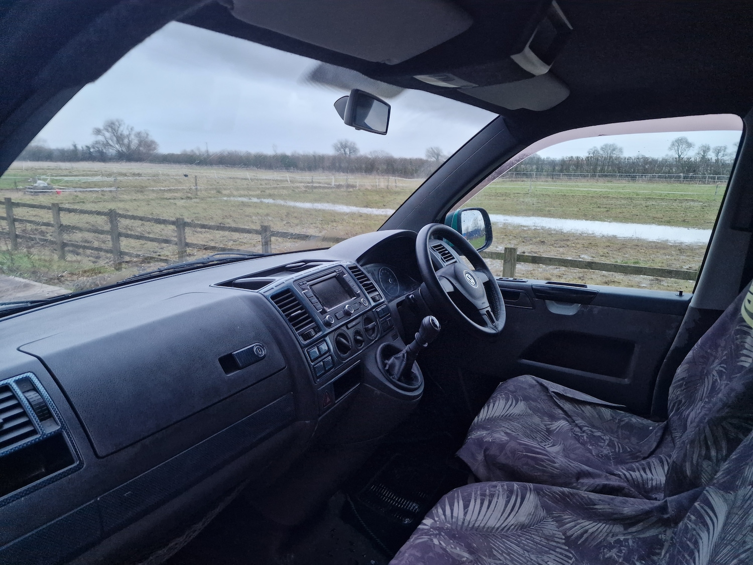 Used Volkswagen Transporter 2010 for sale - 77380581: Photo 27