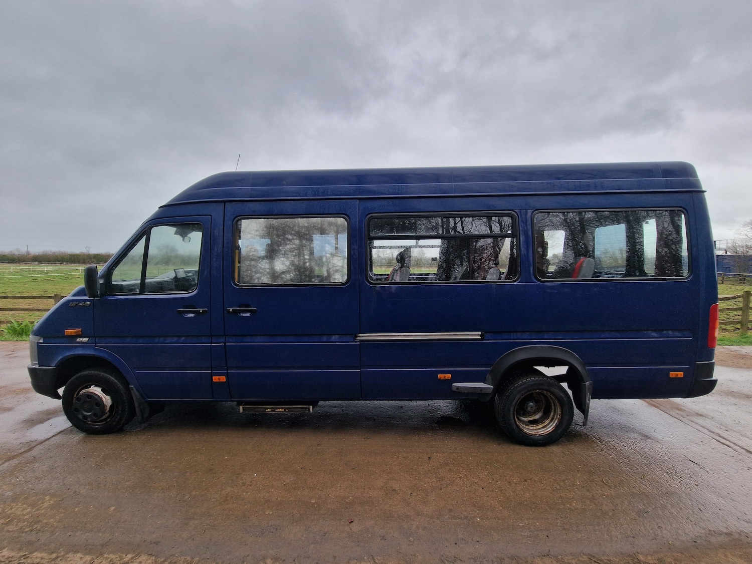 Used Volkswagen LT 2004 for sale - 77872327: Photo 9