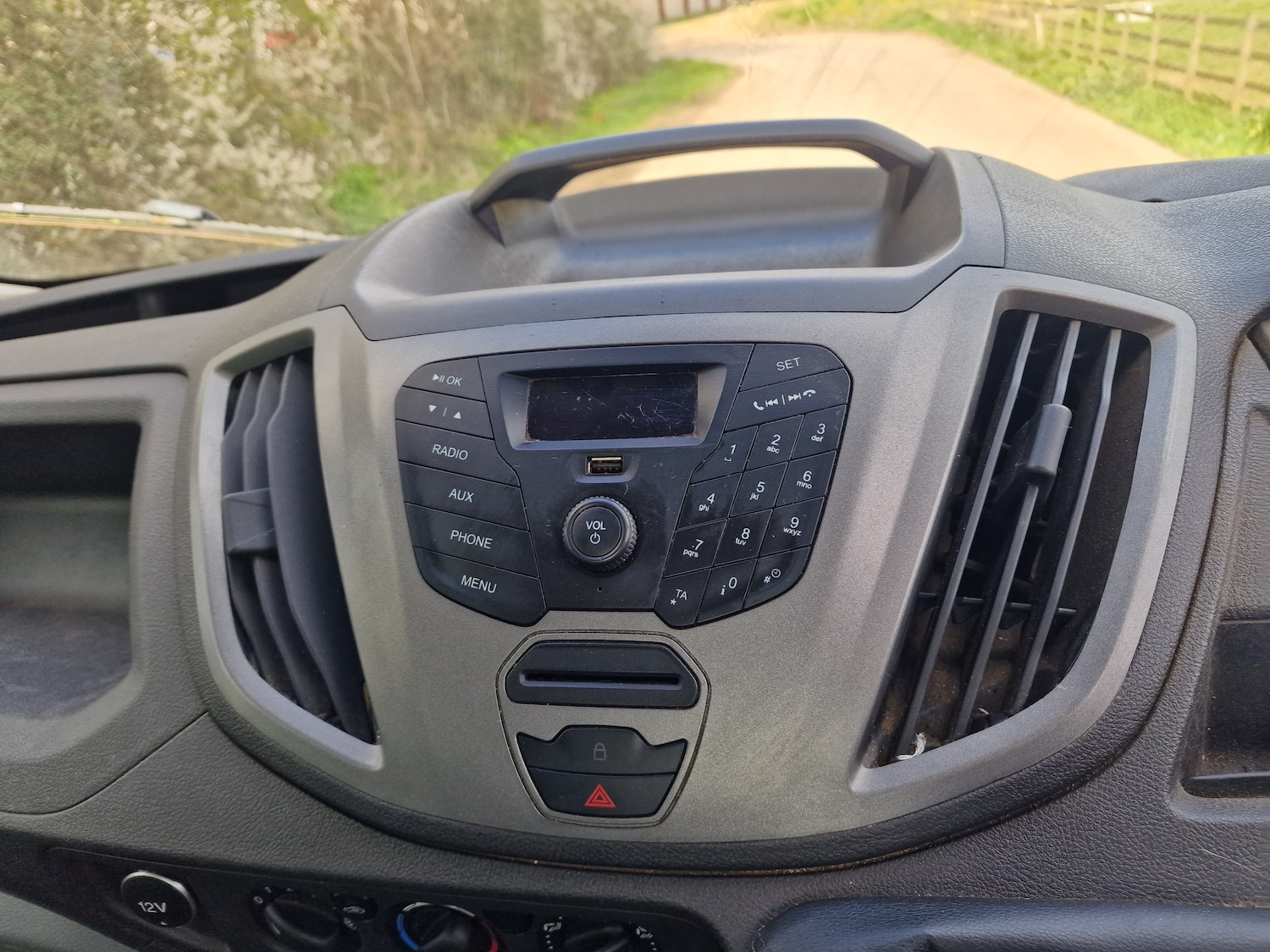 Used Ford Transit 2015 for sale - 78077951: Photo 16