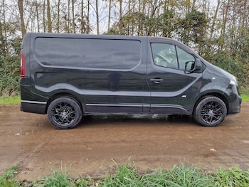 Used Vauxhall Vivaro 2018 for sale - 76449237: Photo