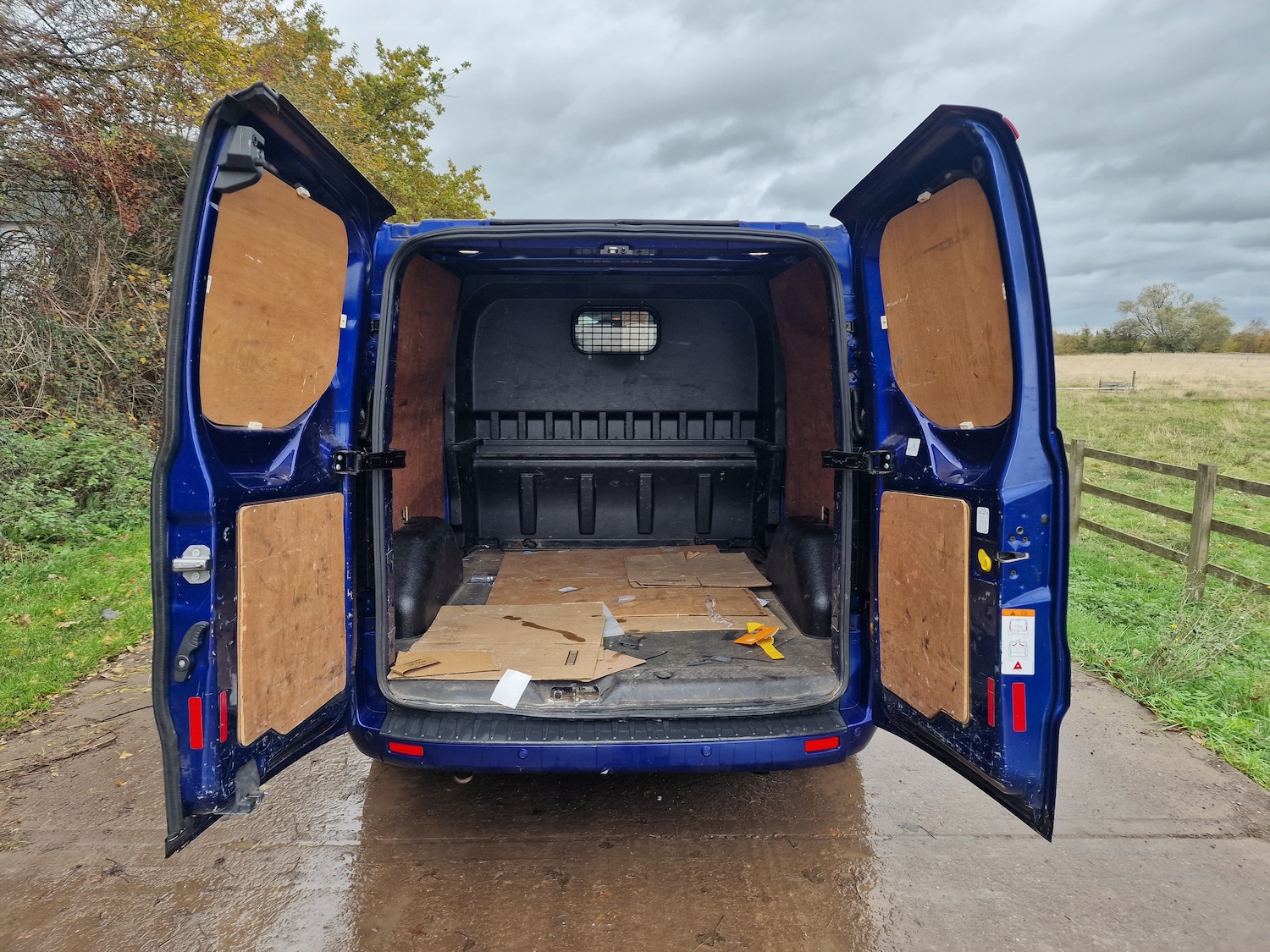 Used Ford Transit Custom 2017 for sale - 76470639: Photo 7