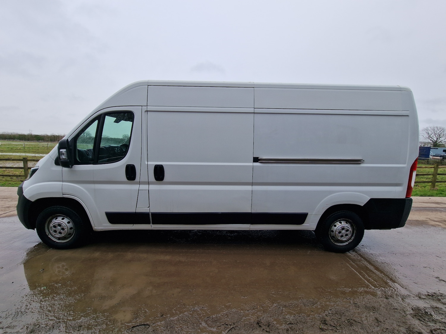 Used Peugeot Boxer 2018 for sale - 77805701: Photo 8