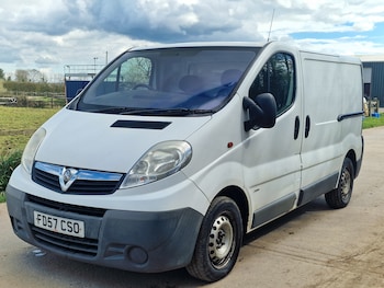 Vauxhall Vivaro feature image