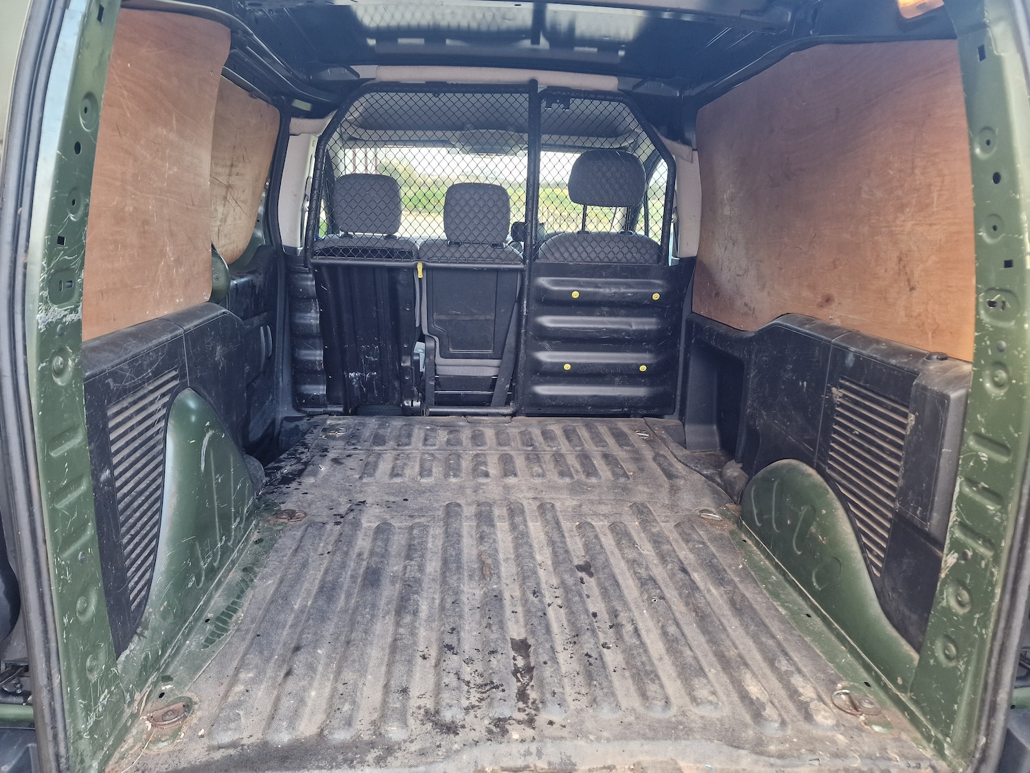 Used Peugeot Partner 2014 for sale - 78077955: Photo 11