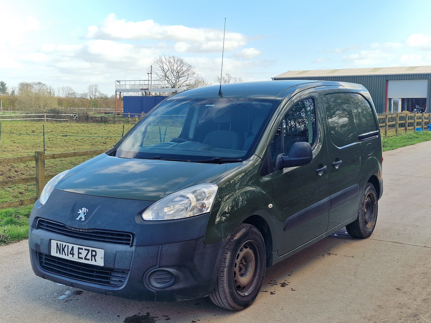 Used Peugeot Partner 2014 for sale - 78077955: Photo 2