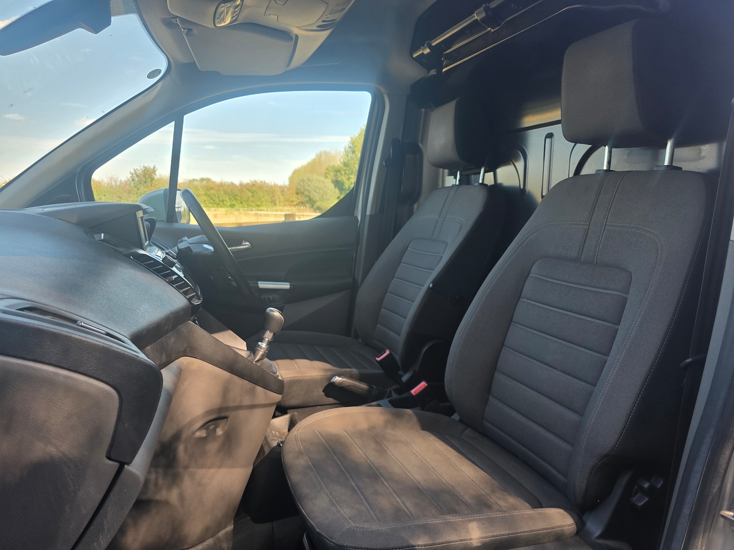 Used Ford Transit Connect 2019 for sale - 77114432: Photo 11